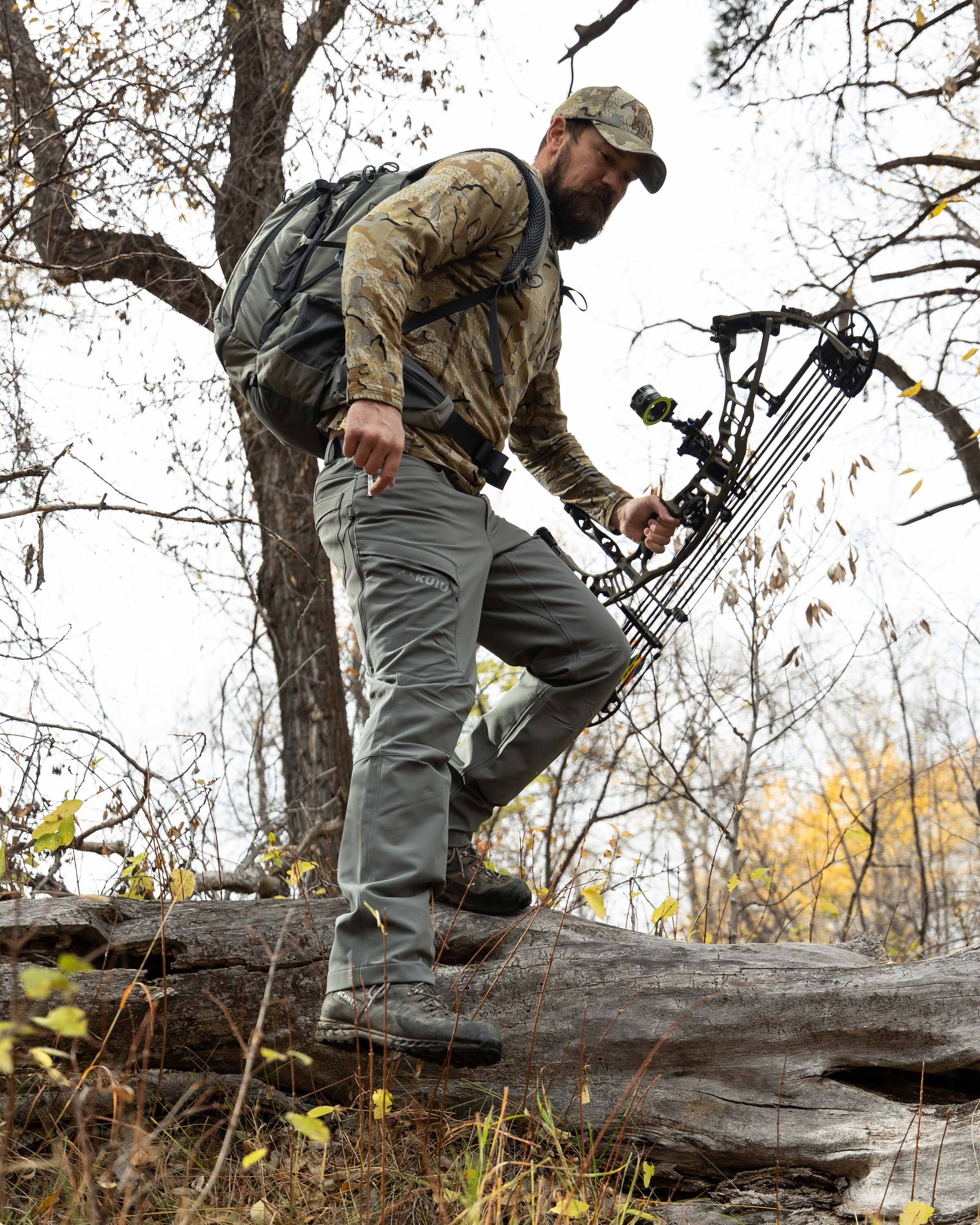 Alternative view of ULTRA Merino 145 Zip-T Hunting Hoodie | Ash